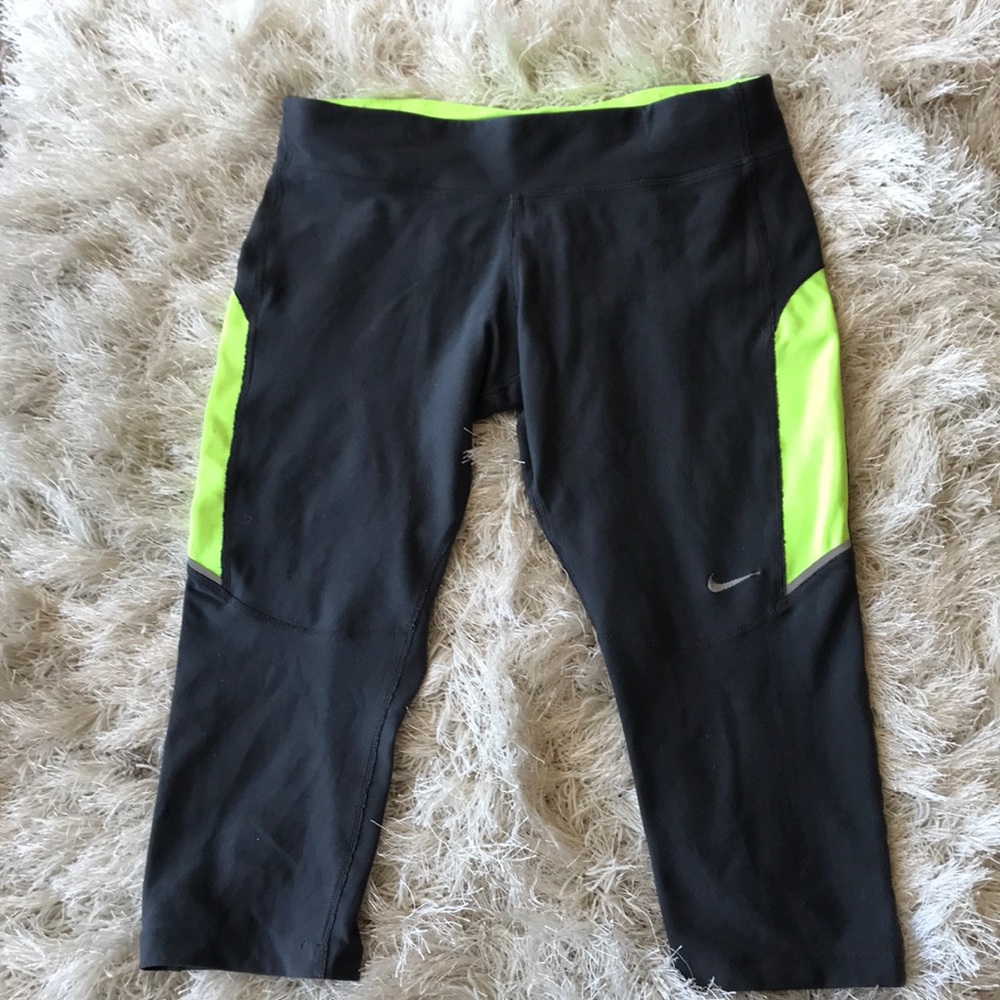 Nike Dri-Fit Capris